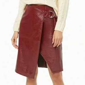 Dark red imitation leather belted skirt
